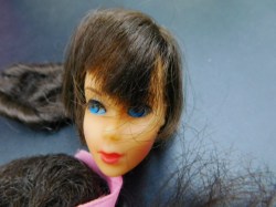 1960s HAIR FAIR BARBIE DOLL HEAD, WIGS, WIGLET, PINS, COMB BRUSH LOT